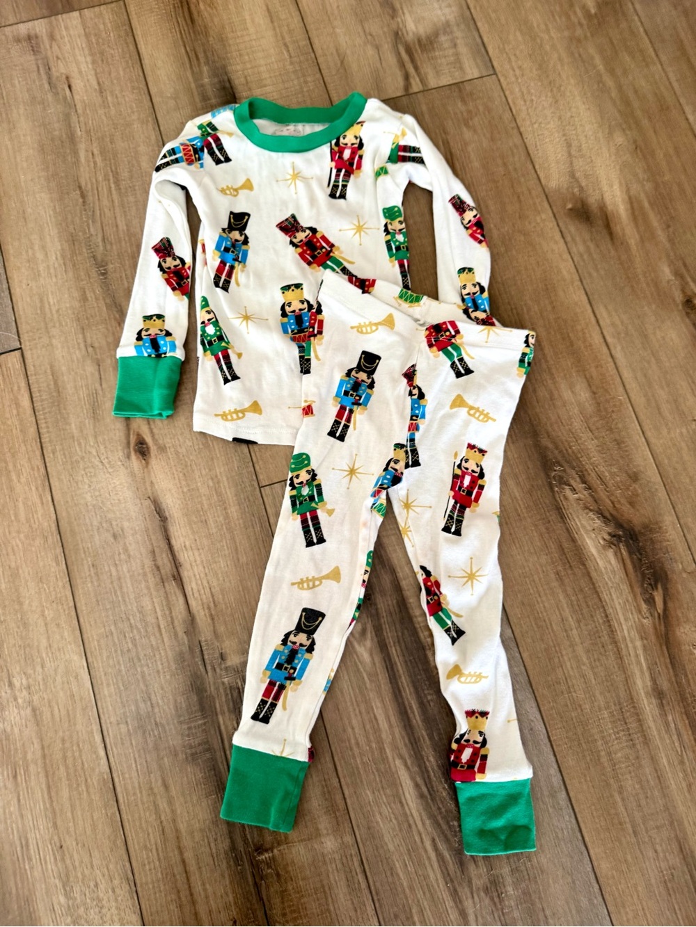 Honest Co Nutcracker Kids’ Christmas Pajamas | 100% organic cotton | VGUC | 3T